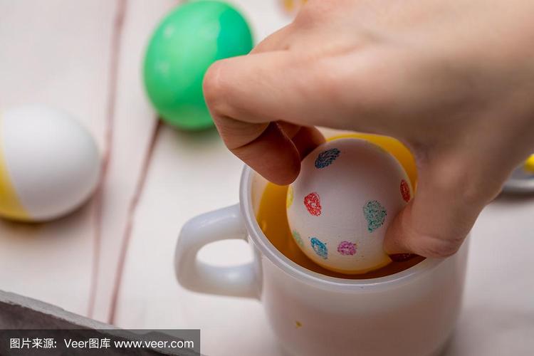 黄色的染料